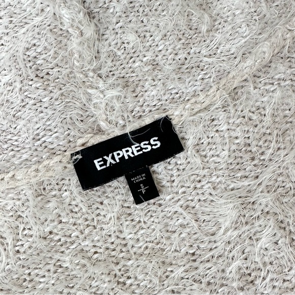 Express Women’s Eyelash Hooded Fuzzy Oversized Long Cozy Beige Sweater Small - Picture 8 of 9